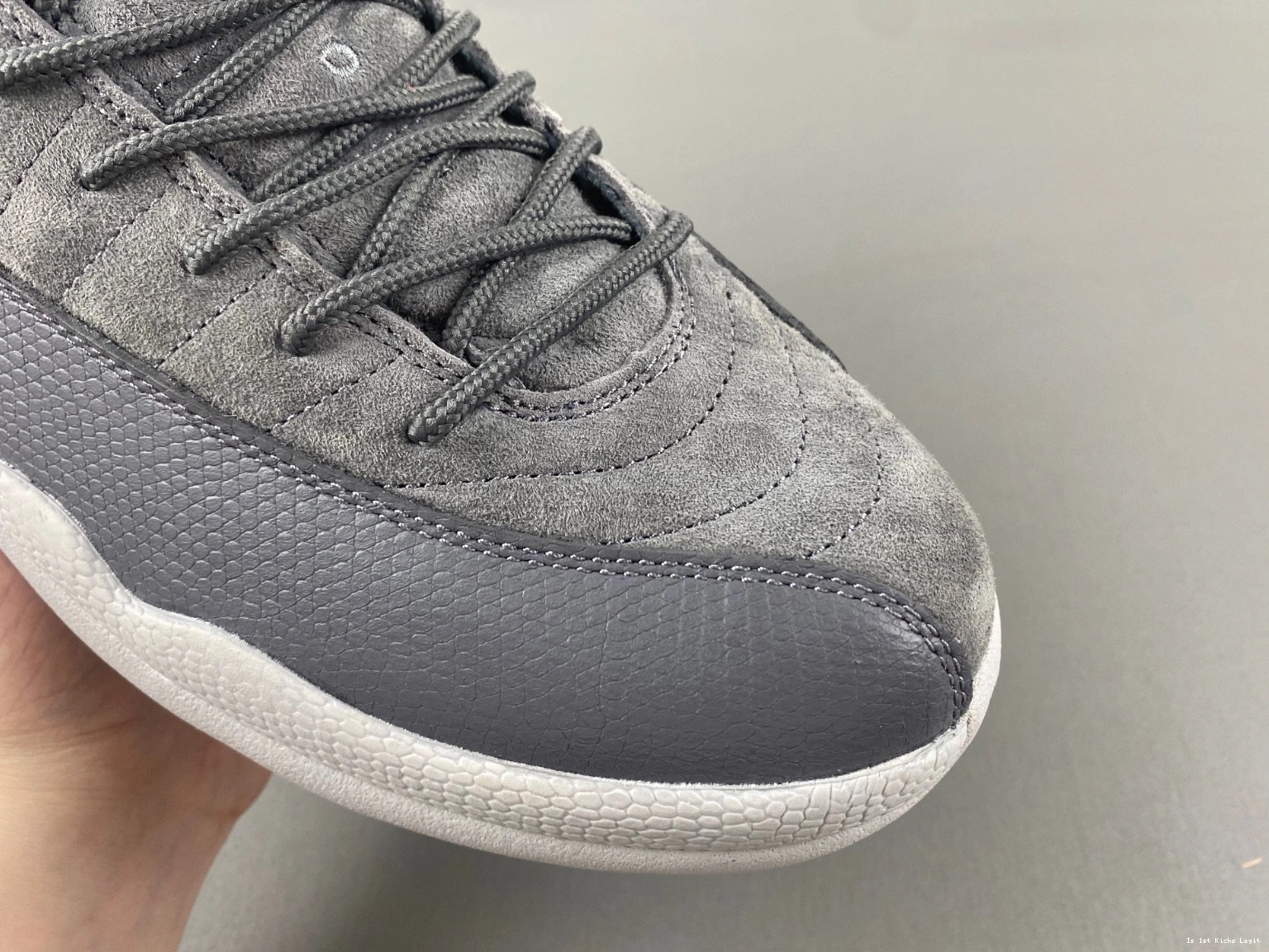 12 Dark Grey Retro Jordan 130690-005 - Men's 0419